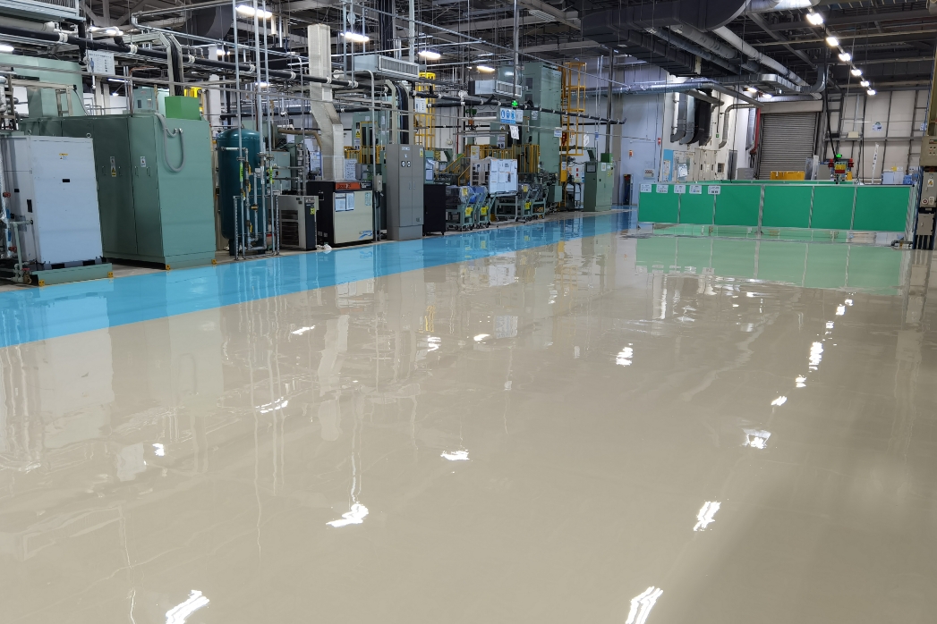 环氧超耐磨自流平地坪工程